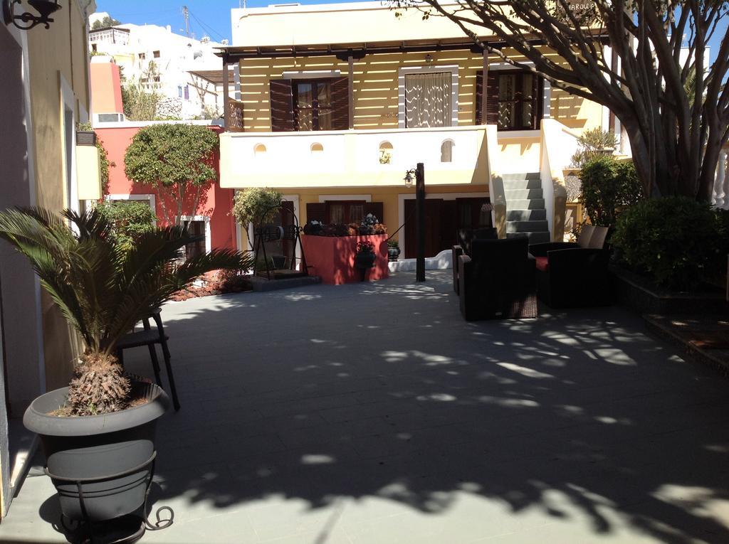 Hotel Pansion Zaharoula Fira  Exteriér fotografie